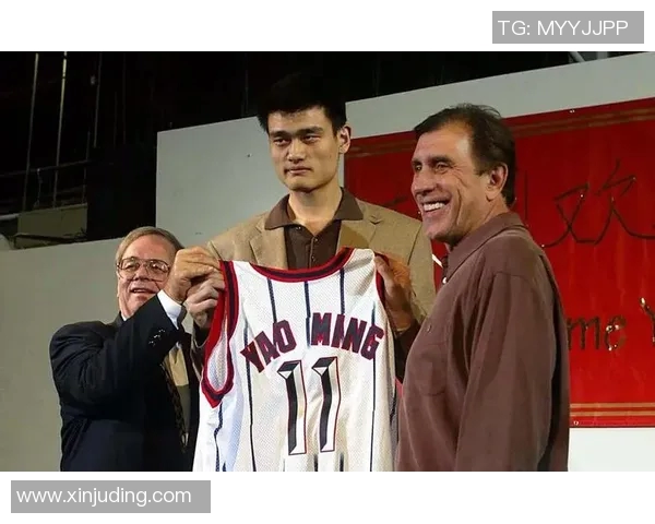 姚明自我反思与成长之路:从篮球巨星到社会责任担当的心路历程